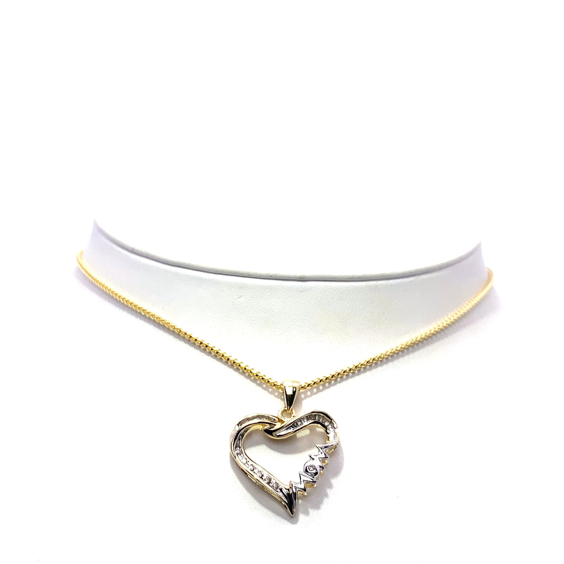 10K “MOM” Baguette & Round Hybrid Pendant