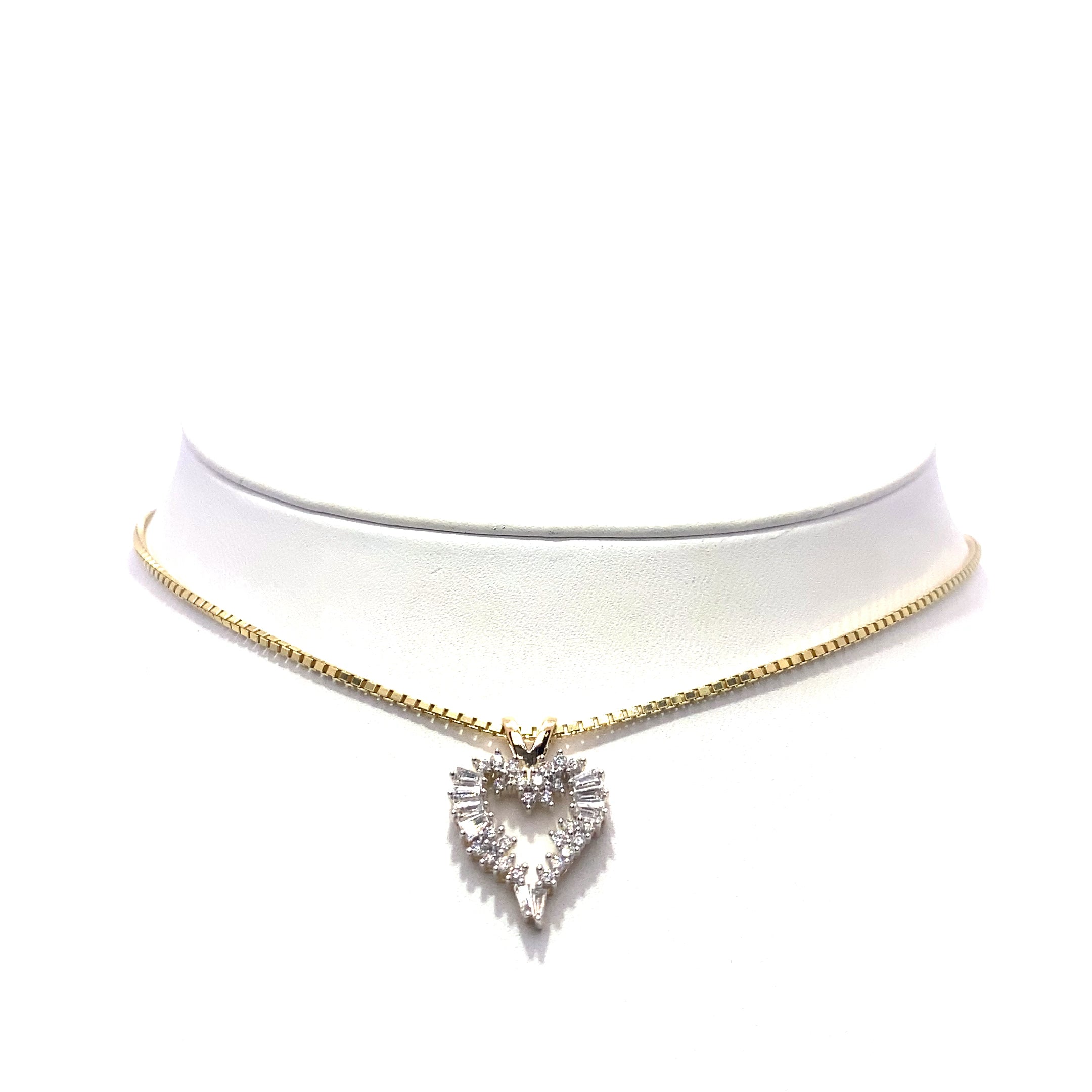 10K Baguette Heart Pendant