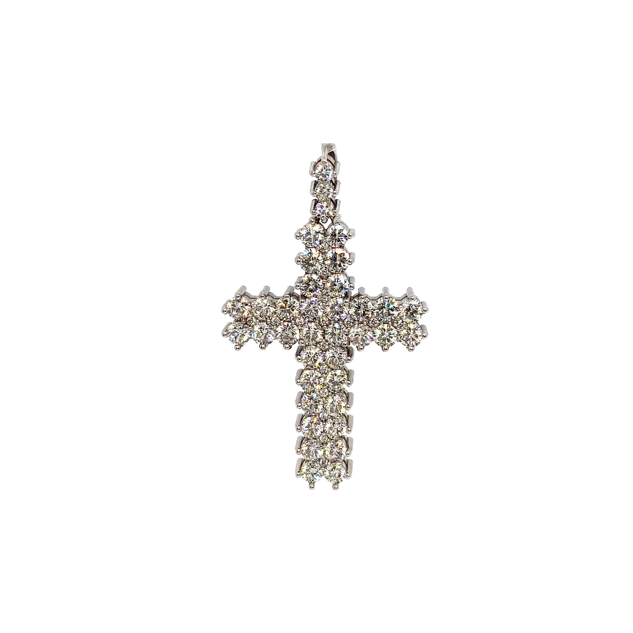 2 Row Pointer Diamond Cross Pendant